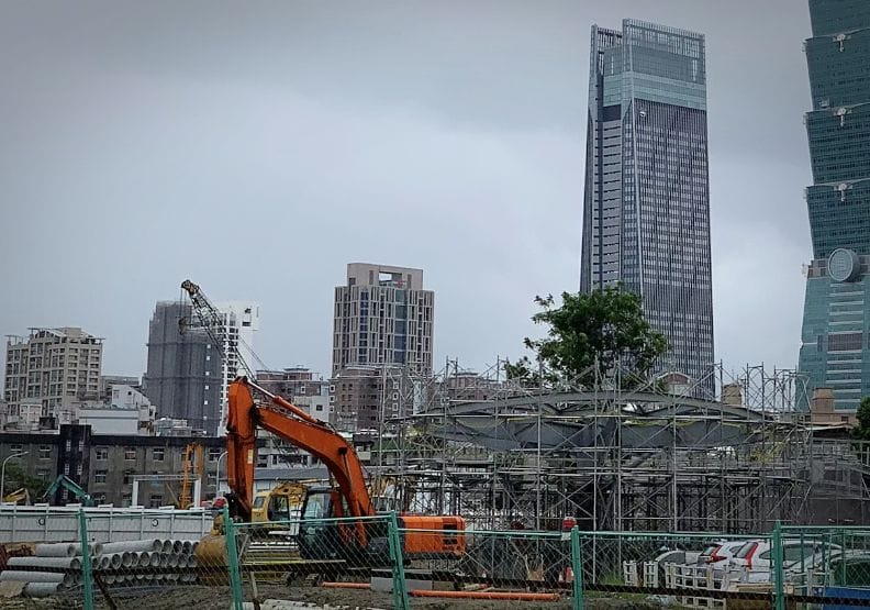 土方之亂是什麼？2026年台灣房價跌不下去的真相