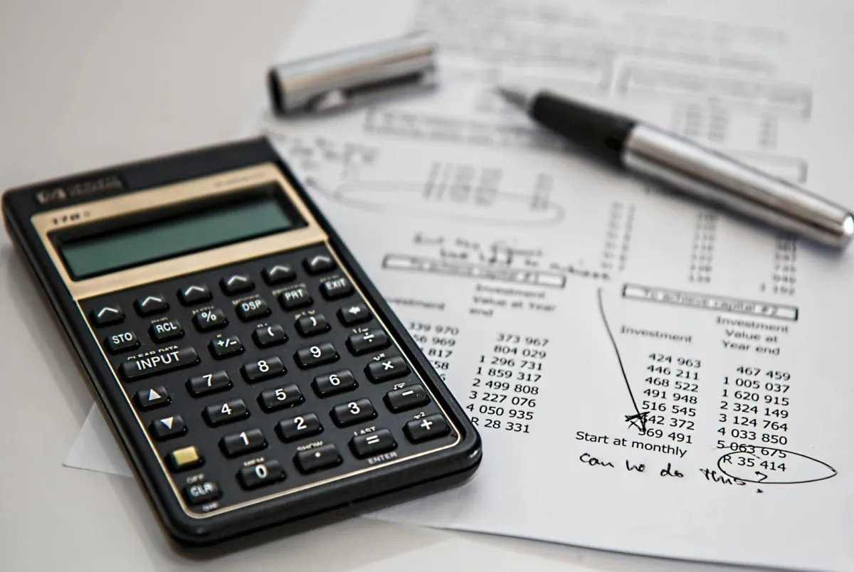 2026 投資理財全攻略：從房市、AI 到 ETF，掌握財富增長關鍵